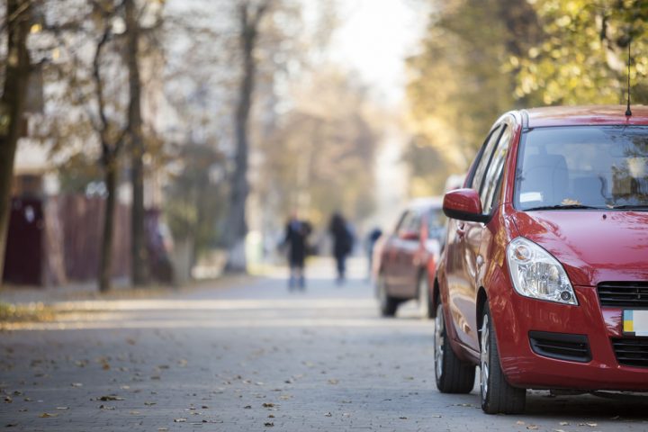 Automobiel : “Light is right”.  Open brief aan de politieke vertegenwoordigers